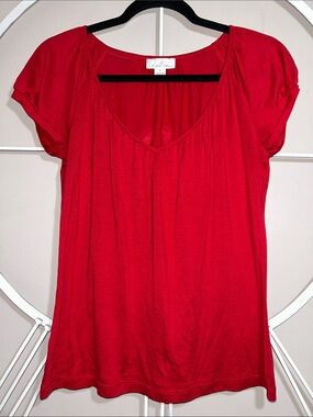 Robin Howe Silk 70% Cotton 30% Blend Red Scoop-Neck Short Sleeve Tee